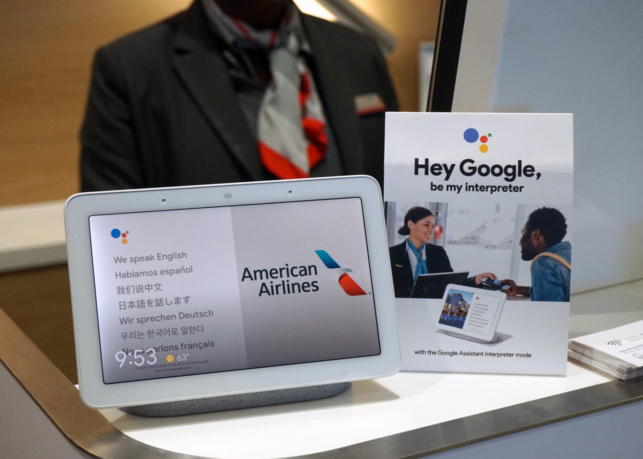 AMERICAN AIRLINES prueba el modo intérprete de Google Assistant