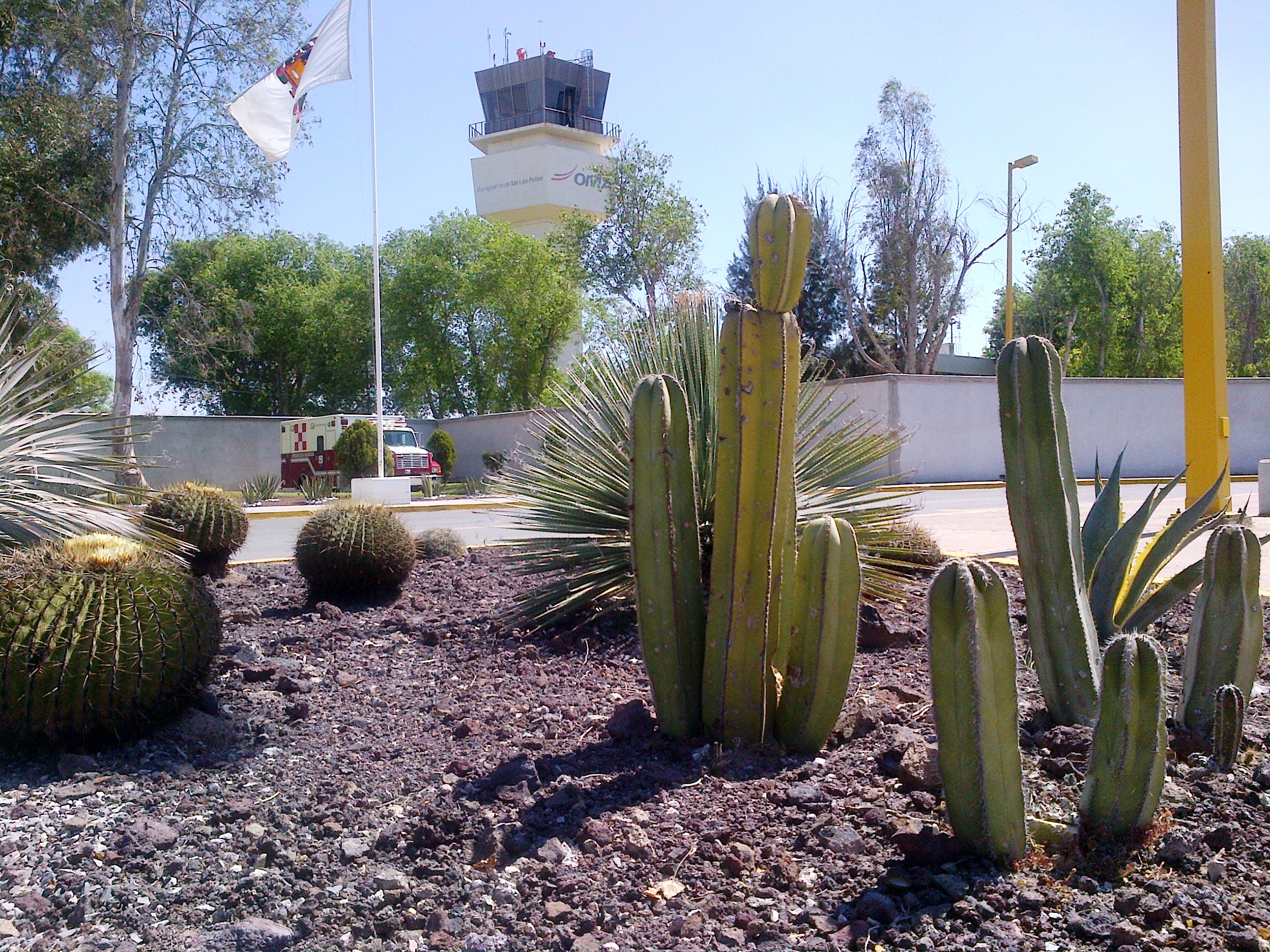 México: Interesa a OMA llegar a acuerdo para ampliar pista de aeropuerto potosino