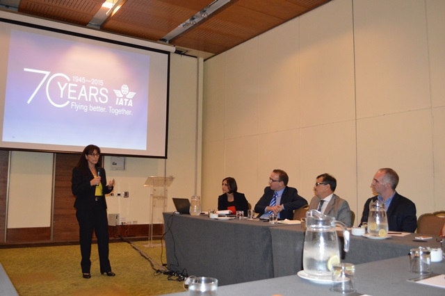 "Conectividad = Competitividad: importancia de la aviación como motor de economía chilena"