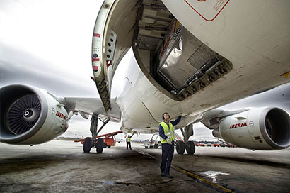 Cadena de suministro: El sector de la carga aérea apuesta decididamente por el e-freight