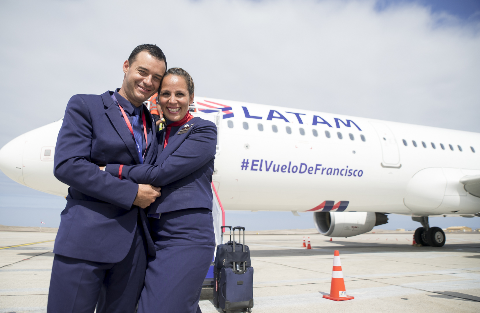Pope Francis marries LATAM cabin crew couple at 34,000 feet