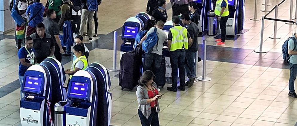 Aeropuerto de Tocumen implementa quioscos de autoservicio para agilizar registro de pasajeros