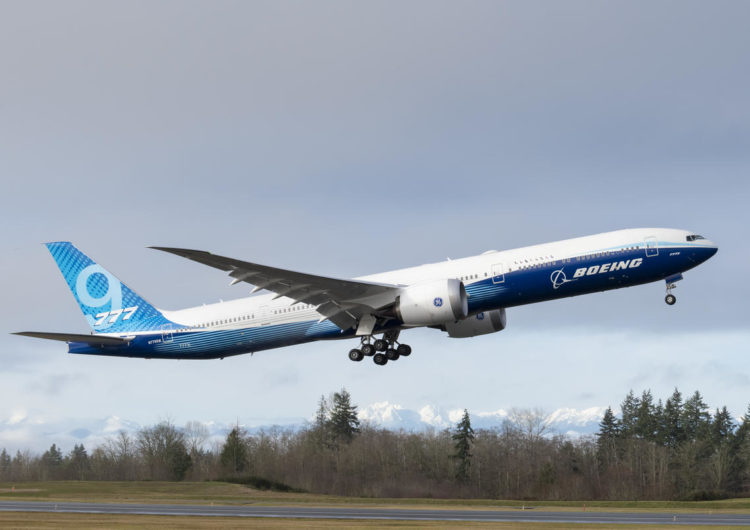 Boeing registró 11.941 millones de dólares de pérdidas en 2020
