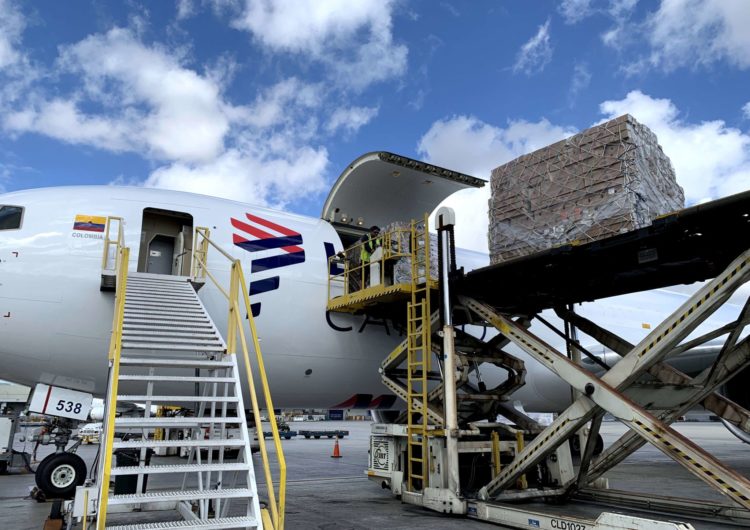 LATAM Cargo amplia em quase 10% a sua capacidade em novembro para atender a demanda de fim de ano no Brasil
