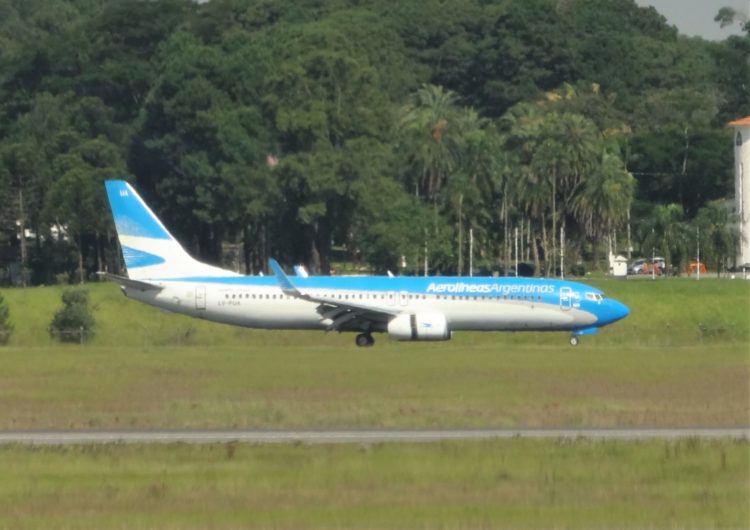 Aerolíneas Argentinas programó 83 vuelos internacionales para noviembre
