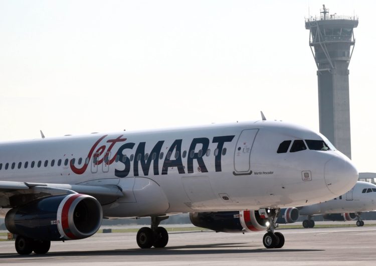 JetSMART lanza paquete de beneficios de flexibilidad para cambiar, traspasar o anular pasajes aéreos