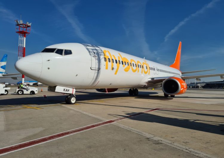 Flybondi suma un avión a su flota