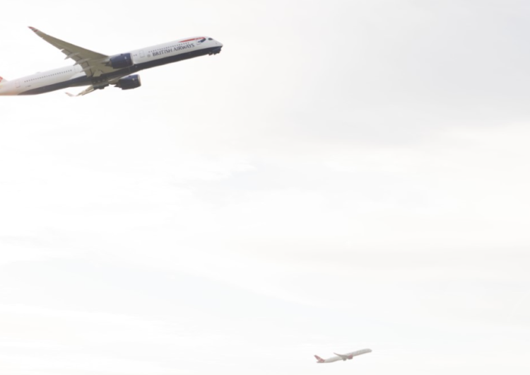 Histórico despegue simultáneo de dos aeronaves desde Londres-Heathrow para celebrar un día muy especial
