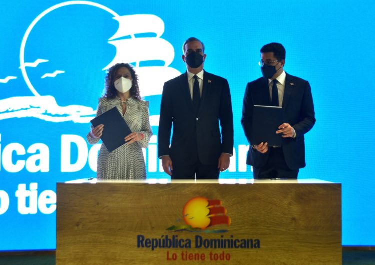 Iberia y República Dominicana renuevan su acuerdo de promoción turística