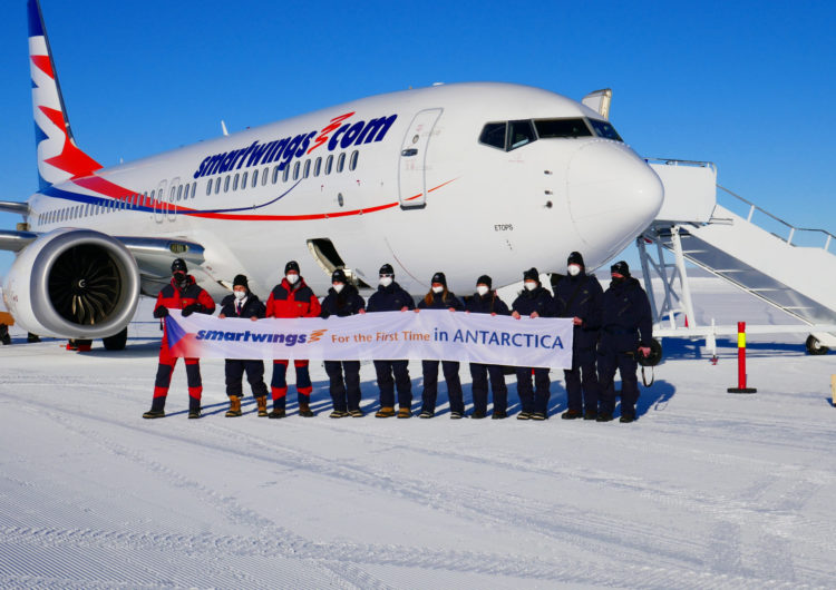 Aterriza por primera vez en la Antártida un Boeing 737 Max