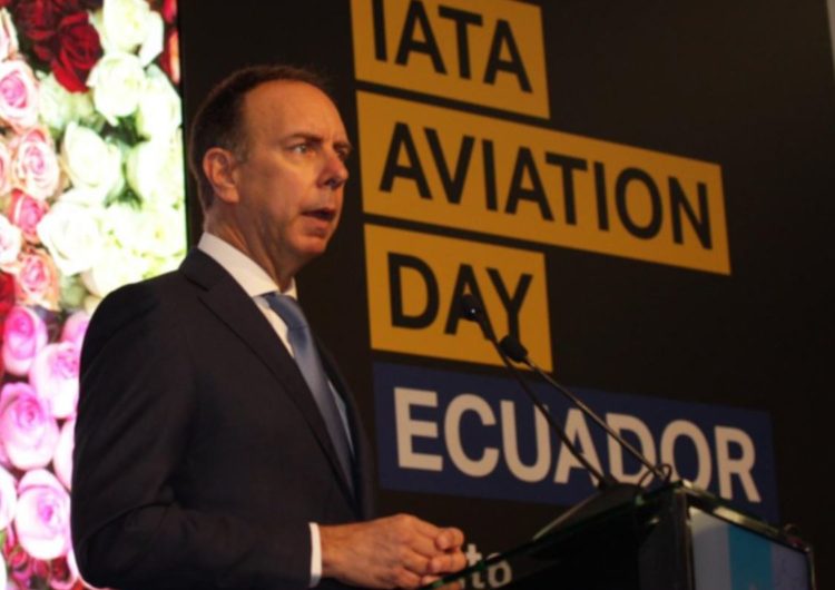 IATA pide aprovechar las oportunidades que tiene la aviación en el Ecuador