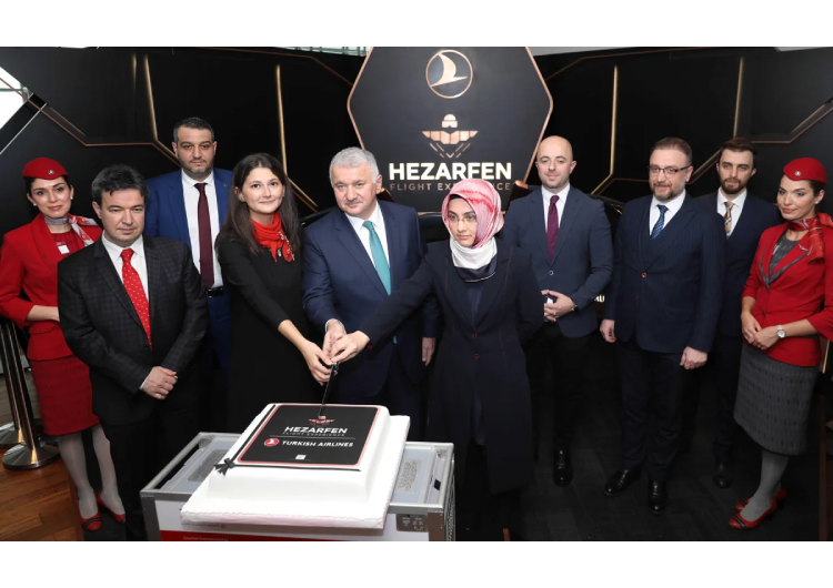 Turkish Airlines inauguró la experiencia del simulador de vuelo “Hezarfen” para sus huéspedes en CIP Lounge