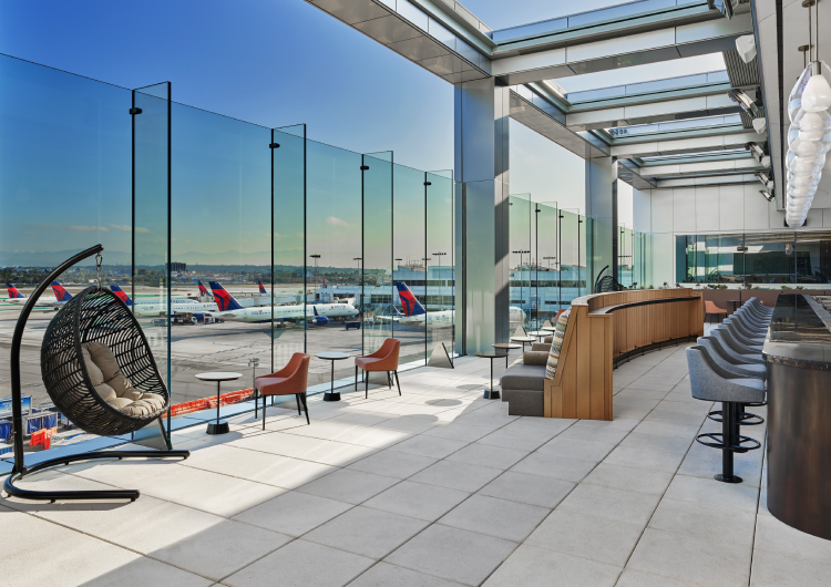 Delta abre su Sky Club en la nueva Terminal 3 de LAX