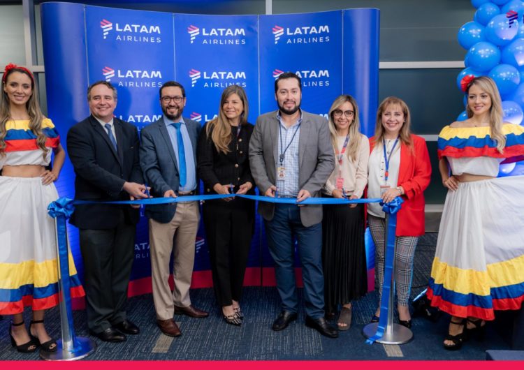 Latam Airlines inició los vuelos entre Quito y Bogotá