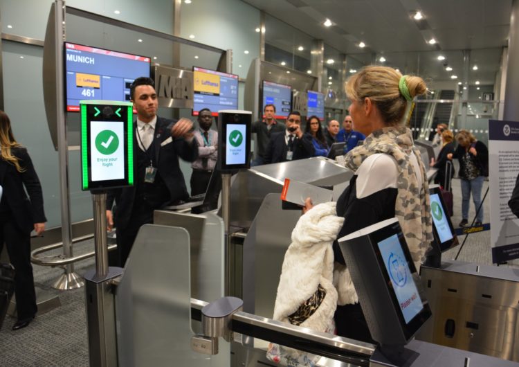 Embarque biométrico aterrizará pronto en el Aeropuerto iInternacional de MIA
