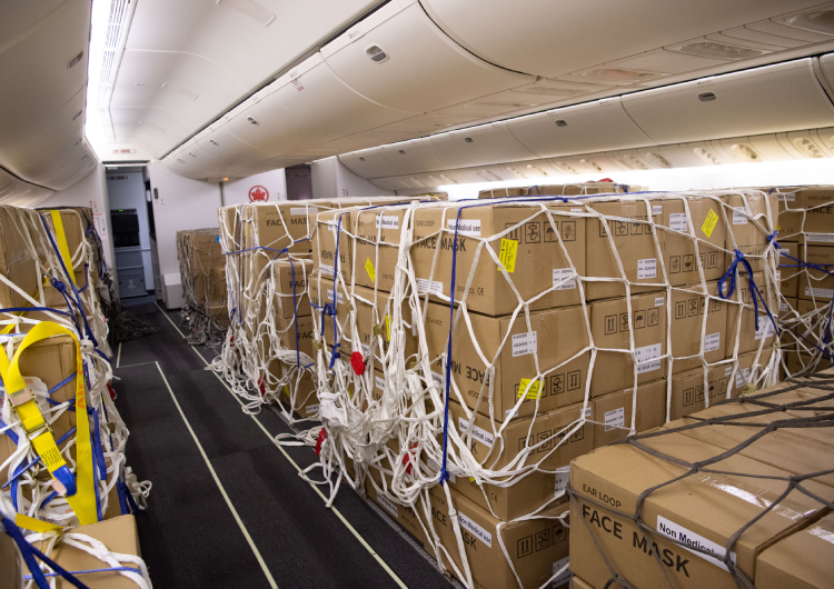 Después de dos años, Air Canada realiza el último vuelo de carga en cabina