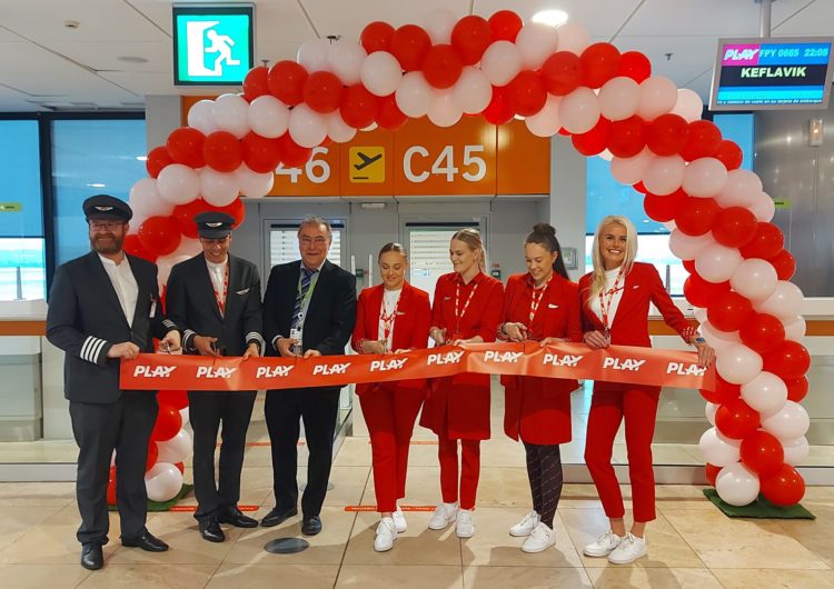El Aeropuerto Adolfo Suárez Madrid-Barajas inaugura una nueva ruta directa con Islandia operada por Fly Play