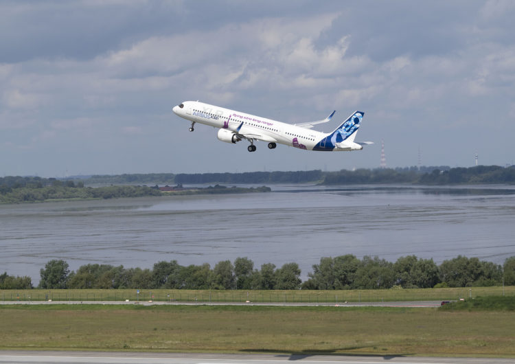 El A321XLR de Airbus despega por primera vez