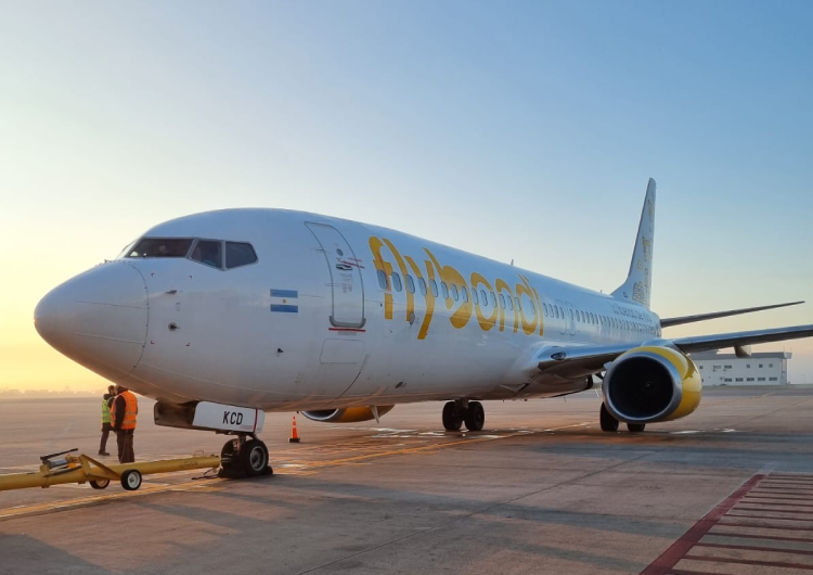 Flybondi adelanta el inicio a Florianópolis e incrementa su frecuencia de vuelos