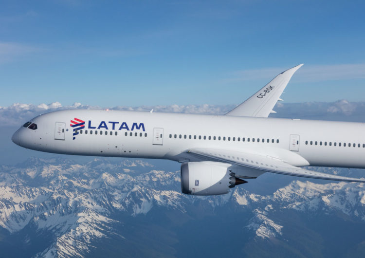 LATAM anuncia retorno a Boston e conclui a retomada dos seus quatro destinos Brasil-EUA