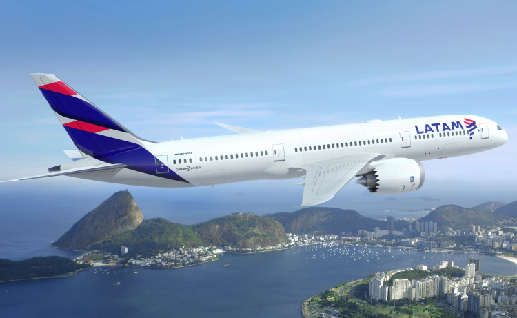 LATAM terá mais de 3 mil voos extras para atender 7 milhões de passageiros na alta temporada no Brasil