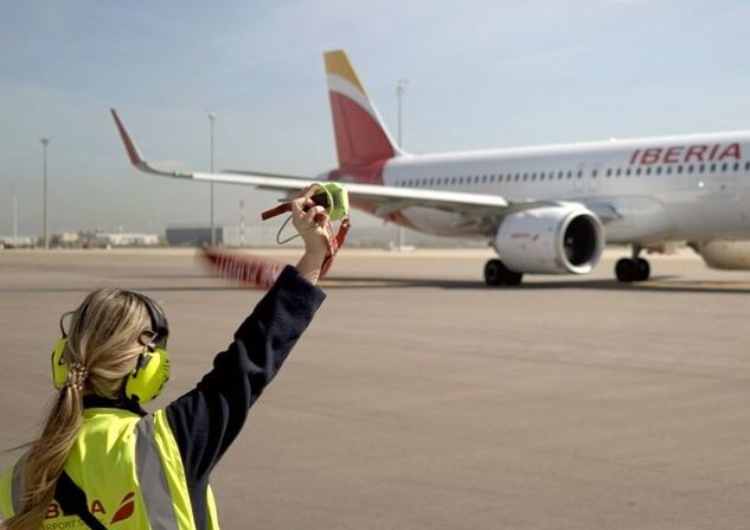 Por tercer mes consecutivo, Iberia fue la aerolínea más puntual de Europa en agosto