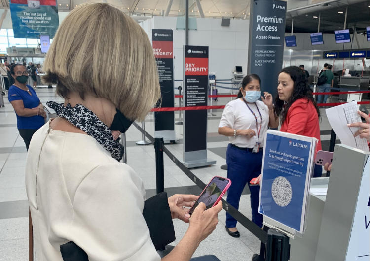 LATAM é a primeira companhia da América do Sul a utilizar FilaVirtual da CLEAR que reduz em 85% o tempo de espera na imigração de Nova York