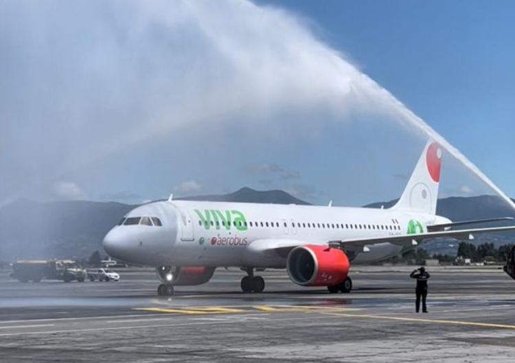 AIT y Viva Aerobus festejan el regreso de la aerolínea a Toluca: Se inaugura nueva ruta y se reactivan dos