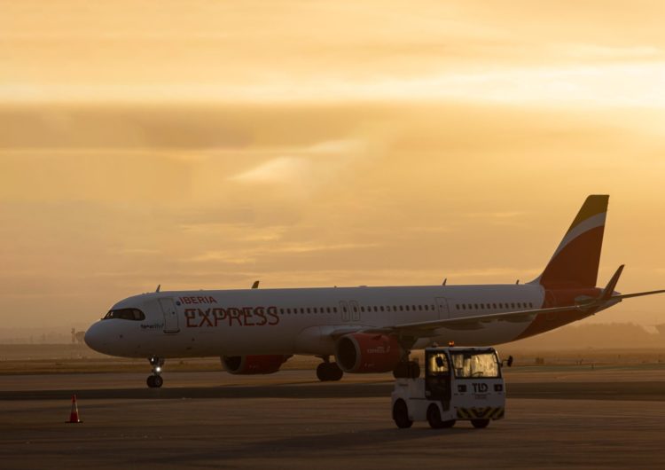 Iberia Express opera su primer vuelo con combustible de origen sostenible (SAF) de la mano de Cepsa