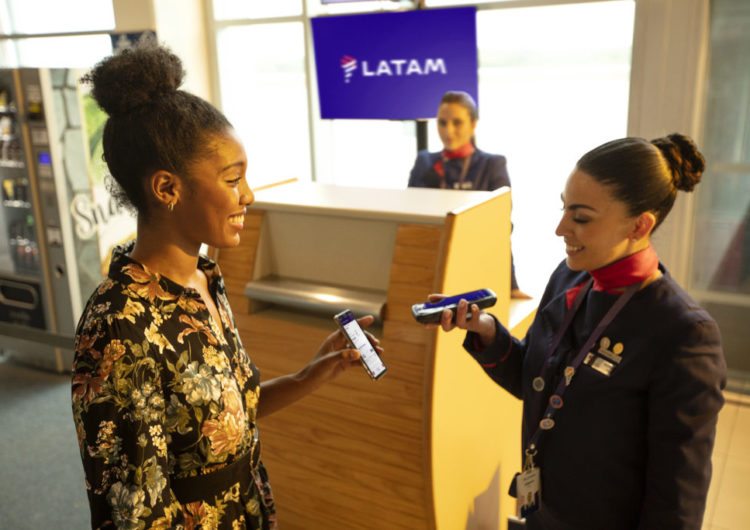 LATAM Brasil contrata 1,1 mil pessoas e investe em novas tecnologias e procedimentos para atender demanda de 7 milhões de passageiros na alta temporada 2022-2023
