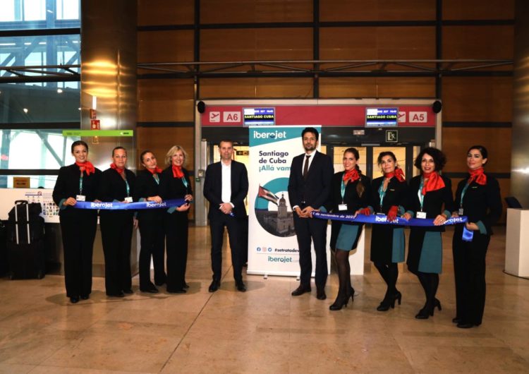 Iberojet inaugura su vuelo directo  Madrid-Santiago de Cuba completamente lleno