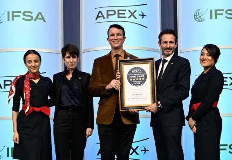 Air France recibe 5 estrellas en la clasificación de aerolíneas de APEX