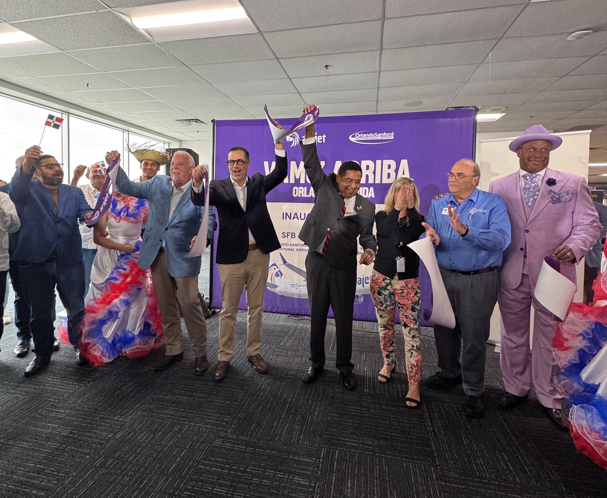 Arajet inaugura sus vuelos a Orlando Sanford