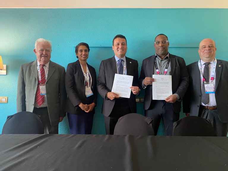 Anac avança em parcerias com 10 países e amplia conectividade aérea