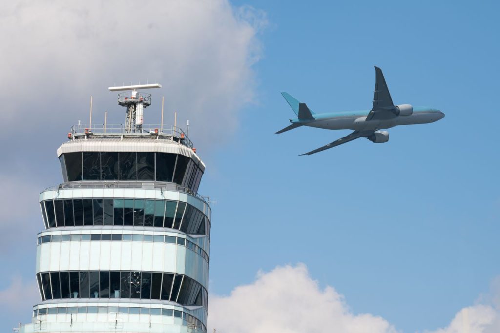 IATA Urges ITU to Strengthen Safeguards for Aircraft Safety Systems as 5G/6G Expands