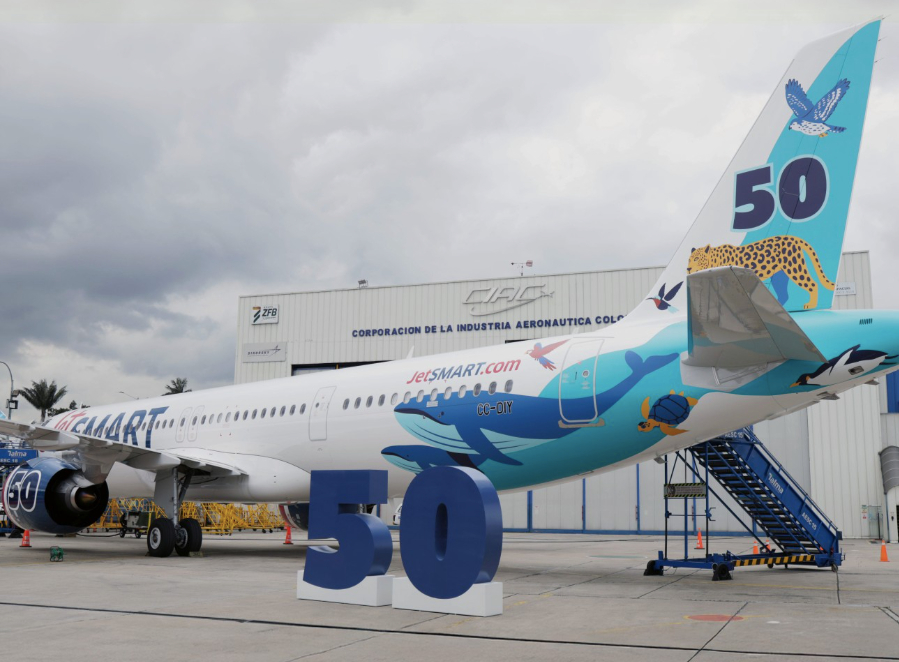 JetSmart alcanza su avión 50 y confirma la llegada de tres aeronaves más para fortalecer su operación en Colombia