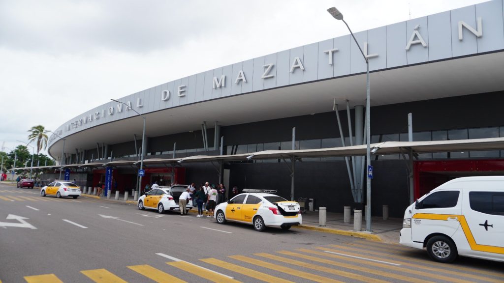 Mazatlán incrementa su conectividad aérea con vuelo directo a Guadalajara