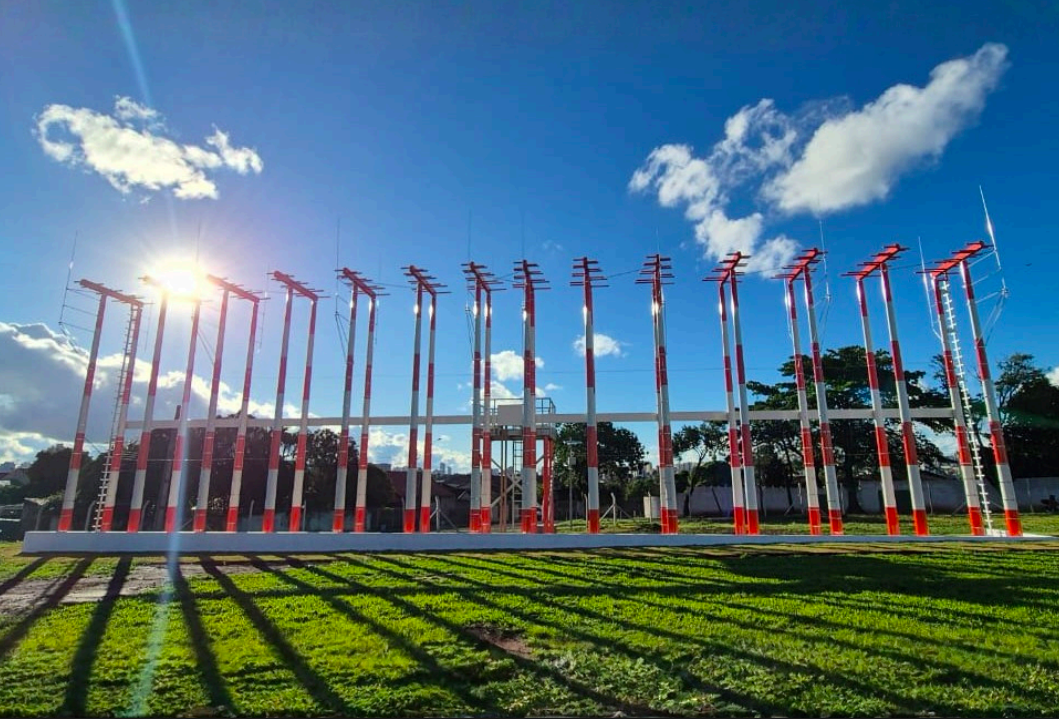 Aeroporto em Londrina passa a operar com novo Sistema de Pouso por Instrumentos (ILS)