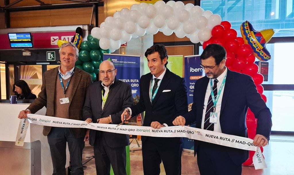 Iberojet inaugura la ruta directa Madrid–Querétaro y se convierte en la única aerolínea que une ambas ciudades
