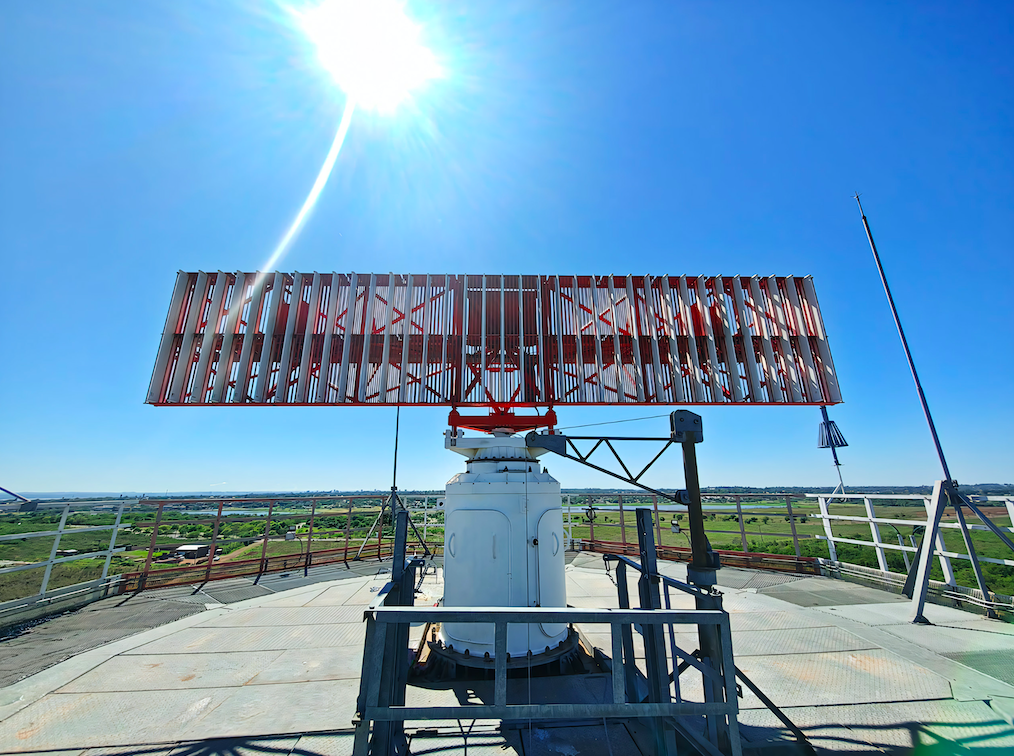 Se actualizó el radar de Posadas y fortalece la gestión del tránsito aéreo en el noreste argentino