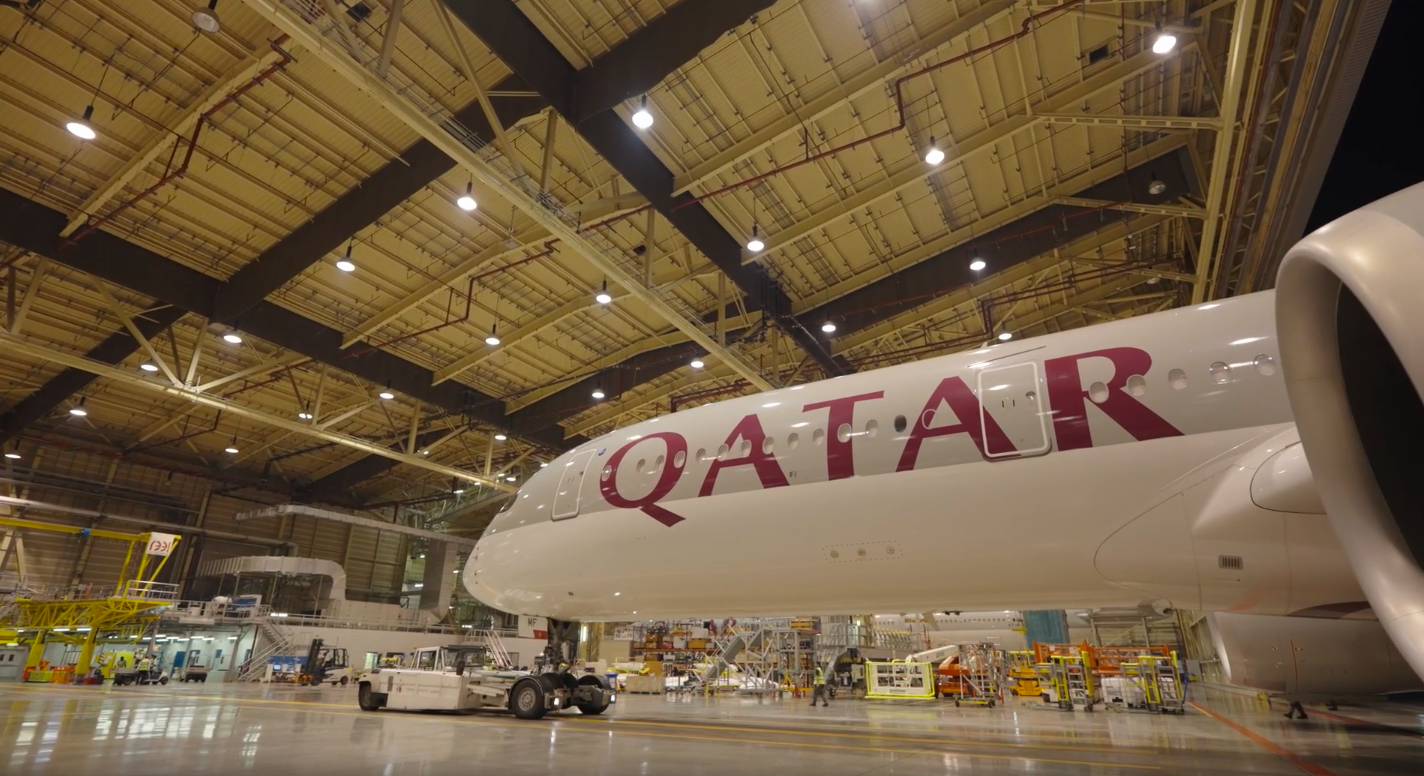 Qatar Airways opera el primer Boeing 787 equipado con Starlink y completa la implantación del servicio en los Airbus A35