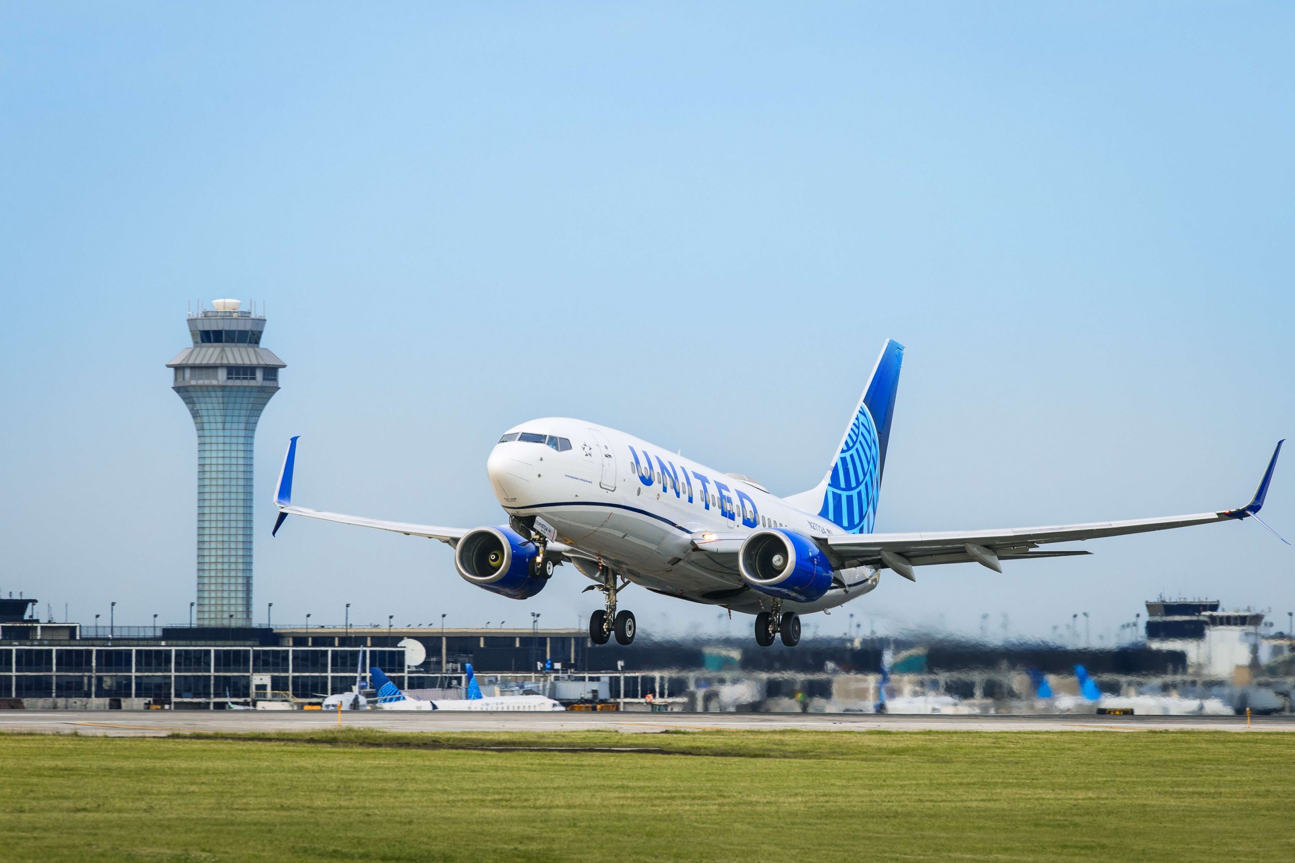 United Airlines apuesta fuerte por Chicago O’Hare: 750 vuelos diarios y la mayor operación de su historia en el verano d