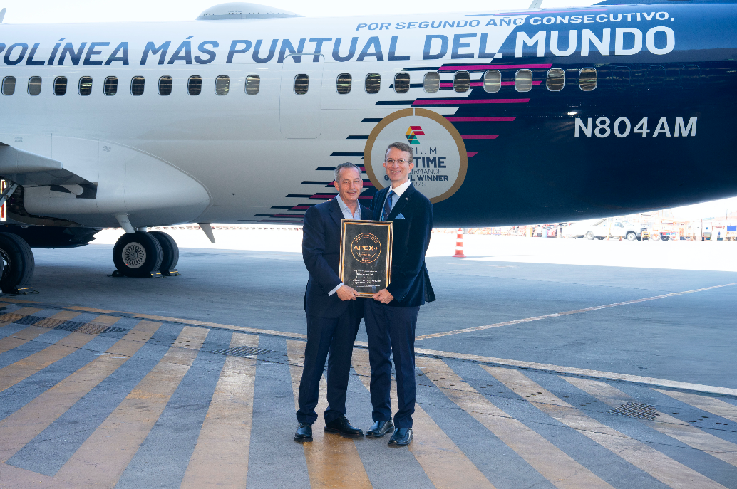 Aeroméxico hace historia al ser doblemente galardonada