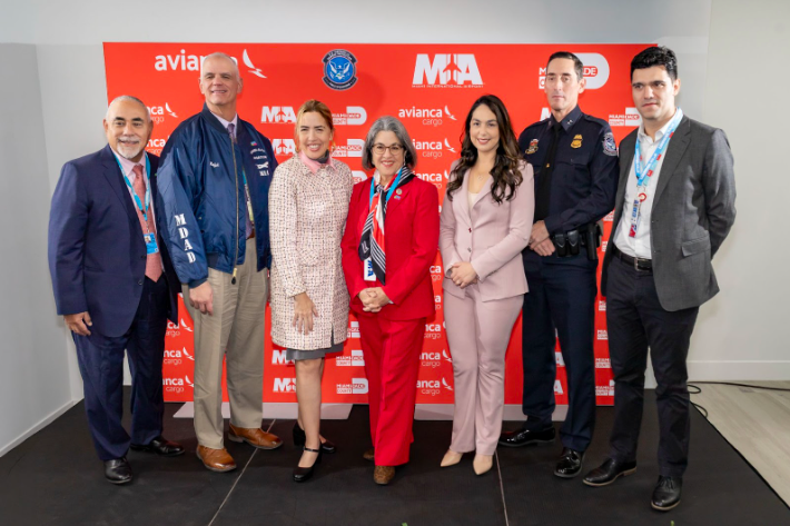 Avianca Cargo lidera los envíos de flores desde Colombia hacia Estados Unidos durante la temporada de San Valentín 2026