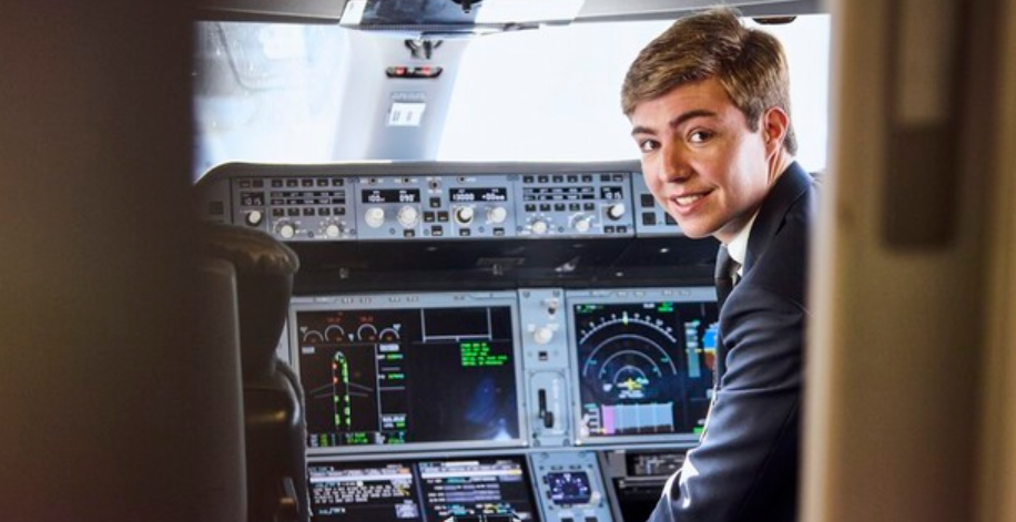 Iberia lanza la sexta edición del programa de cadetes