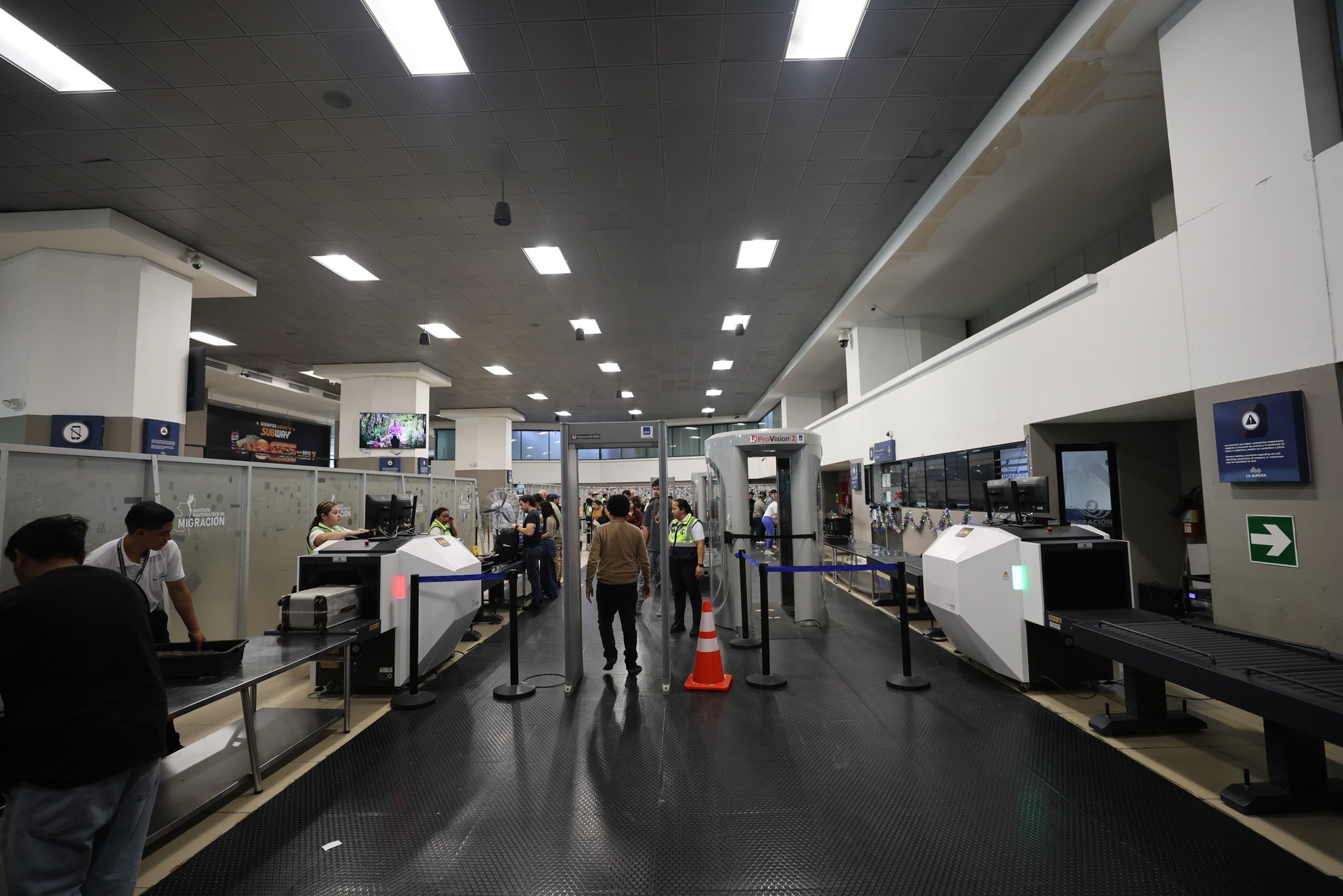 Aeropuerto La Aurora se prepara para la Semana Santa con mejoras en sus instalaciones