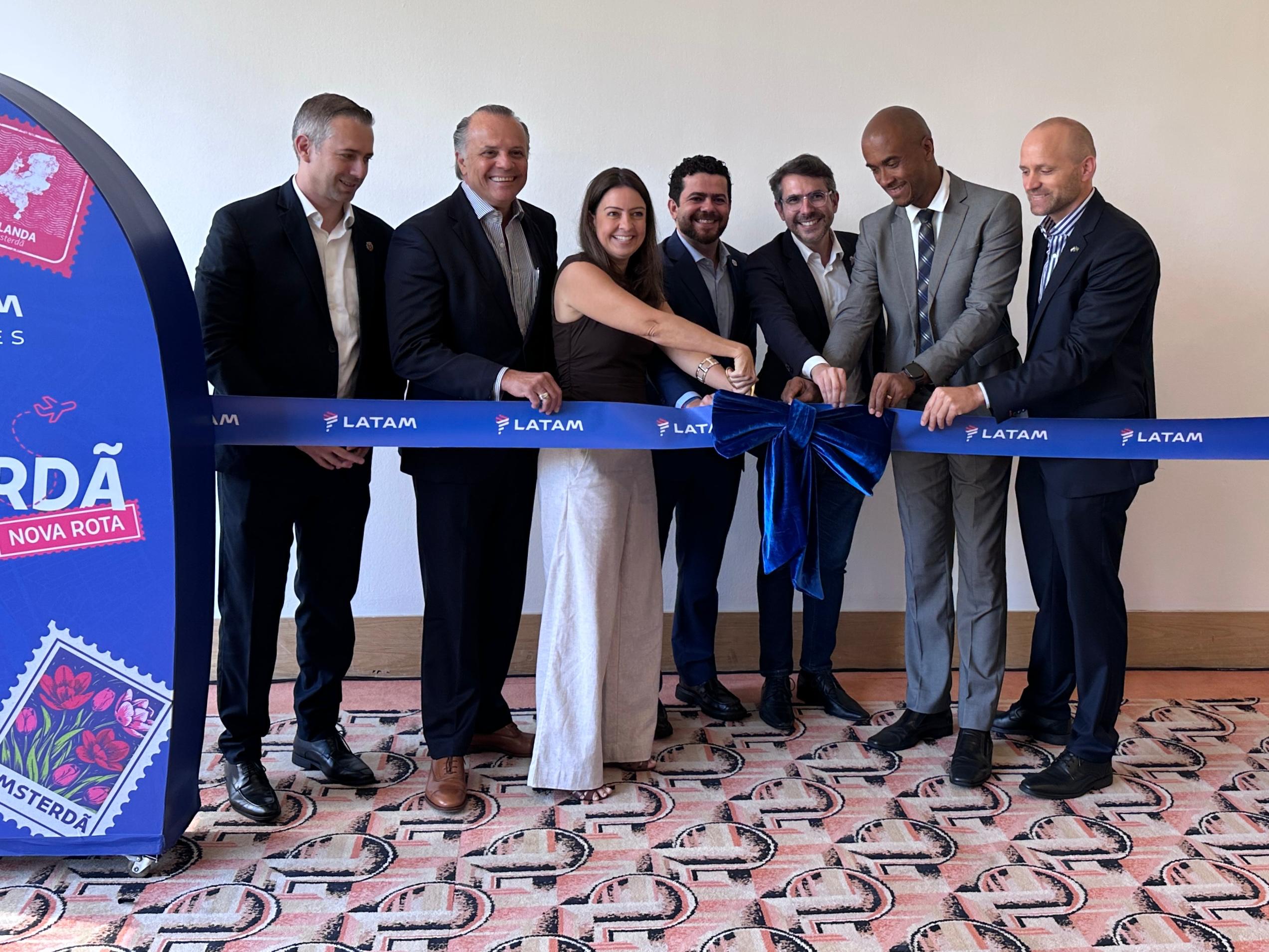 Amsterdã: LATAM inaugura seu 9º destino na Europa com 95% de ocupação no primeiro voo