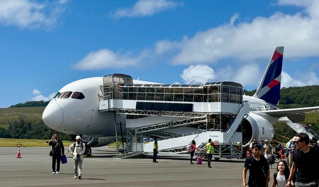 Em um dos lugares mais remotos do planeta, LATAM implementa pioneira plataforma 100% elétrica para serviços de solo
